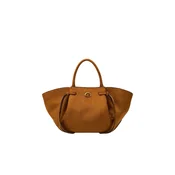 GUESS Nakupovalna torba Guess Sac a Main Allegra Cognac rjava