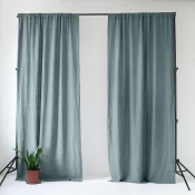 Prašno modra lanena zavesa 140x170 cm Blue Fog – Linen Tales