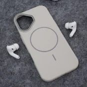 Maska Mag Case Summer Beats za iPhone 17 krem