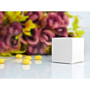 Bele kvadratne papirnate škatlice 5x5x5 cm – set 10 kosov za darila