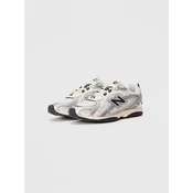 new balance Nizke superge 204 črna/srebrna/naravno bela