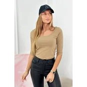 Camel blouse with round neckline