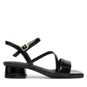 Clarks Sandali Serina35 Strap 26186117 Črna