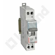 LEGRAND Modularno stikalo za napajanje I-0-II (omrežni generator) 32A 1P 412902
