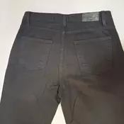 ŽENSKE HLAČE JEANS KLICHE SIZE 27 (70)