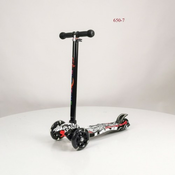 Maxi Trotinet za decu sa svetlecim tockovima Model 650-7