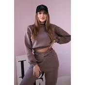 Insulated set with a short mocha sweatshirt