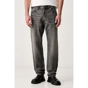 Calvin Klein tapered kavbojke moške