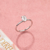 Verenicki prsten sa ovalnim dijamantom 0.80ct