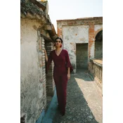 Eleganten ženski kombinezon z ravnimi hlačnicami - bordo