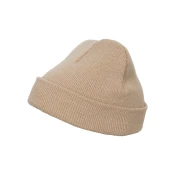 A roll with a heavyweight cap