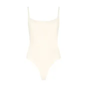 GOD SAVE QUEENS Bodi Second Skin Square-Neck Bodysuit kremna