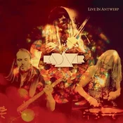 Kadavar - Live In Antwerp (Limited Edition) (Gatefold Sleeve) (Green Coloured) (2 LP)