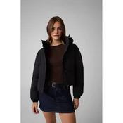 Guess Prehodna jakna 184817 Črna Classic Fit
