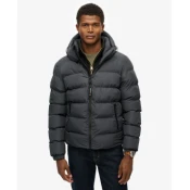 Superdry za moške. M5011905A Prešita športna jakna black (L), Črna, Priložnostno, Reciklirani polister, Trajnostni