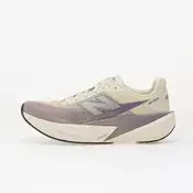 Sneakers New Balance FuelCell Rebel V5 Candied Violet/ Angora EUR 41