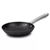 NAVA TIGANJ OD LIVENOG GVOŽÐA ATLAS 28CM