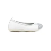 341614 Laika White