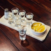 Servirni set za Tequilo
