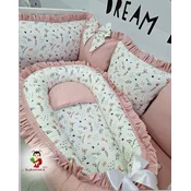 Bubamara037 Gnezdo za bebe sa karnerom Cvetici, Roze-Belo