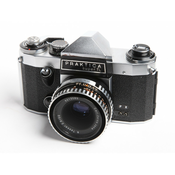 Praktica super TL + Carl Zeiss Jena Tessar 50 mm f/2,8, rabljeno