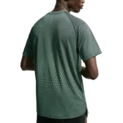 Nike Stride Aero-Fit Shortsleeve