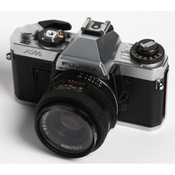 Fujica AX-1 + X-Fujinon 55mm/f2.2, rabljeno