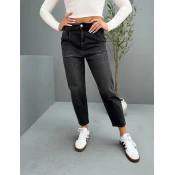 ROSSIE mom fit jeans