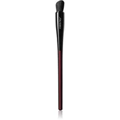 Shiseido Makeup Naname Fude čopič za nanašanje senčil