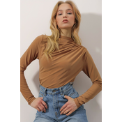 Trend Alaçati Stili Womens Milk Brown Standing Collar Draped Shoulder Sandy Crop Blouse