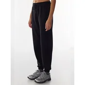 Penti Športne hlače Jogginghose črna