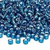 Kašaste perle (seed beads) 4 mm providna sa srebrnom linijom svetlo plava