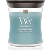 Woodwick Cedarwood & Ocean Moss dišeča sveča z lesenim stenjem 85 g