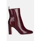 Gležnarji Steve Madden Adelisa