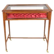 Casa Padrino baroque display cabinet brown/burgundy red/brass - Handmade solid wood showcase with hinged lid and velvet fabric - Baroque furniture