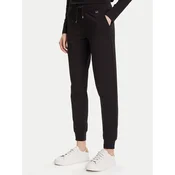 EA7 Emporio Armani Spodnji del trenirke 7W000461 AF13135 UC001 Črna Regular Fit
