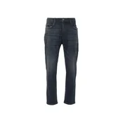 Elias Rumelis Kavbojke Danilo moder denim