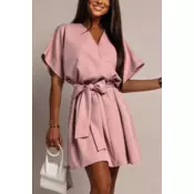 Elegantna mini obleka s širokimi rokavi, roza