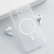 Maska Berlia meteorite Magnetic za iPhone 16 bela