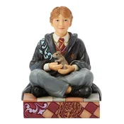 Jim Shore Harry Potter figura - Wizarding Whiskers (Ron i pacov Prašinko)