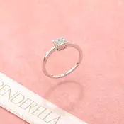 Brilijanti u verenickom prstenu princess oblika