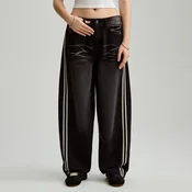 Kavbojke baggy
