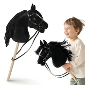 Mamabrum Črni Plišasti Konj na Palici z Vajetmi za Otroke 68 cm - Hobby Horse za Jahanje, Snemljiv Oglavnik, Imitacija Usnja