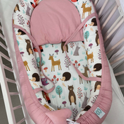 Gnezdo za krevetac životinje roze ( TNC_R19EV6_0255398 )