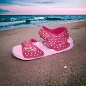 Gumene sandale sa tufnicama