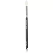ZOEVA 228 Crease Definer Brush čopič za senčila za oči 1 kos
