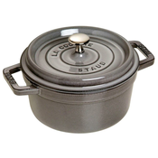 Staub Siva Staub Cocotte iz litega železa, premer 20 cm, teža 3.4 kg, idealna za kuhanje in pečenje.