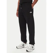 The North Face Spodnji del trenirke TNF™ Essential Terry Simple Dome NF0A8FDF Črna Regular Fit