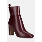 Gležnarji Steve Madden Adelisa