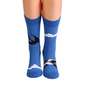 Sokisahtel Nogavice BIRD FLY socks with swallows modra